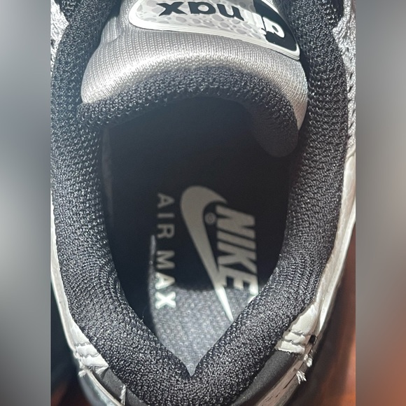 Women’s Air Max ‘95 LX, size 8.5 - Picture 6 of 9